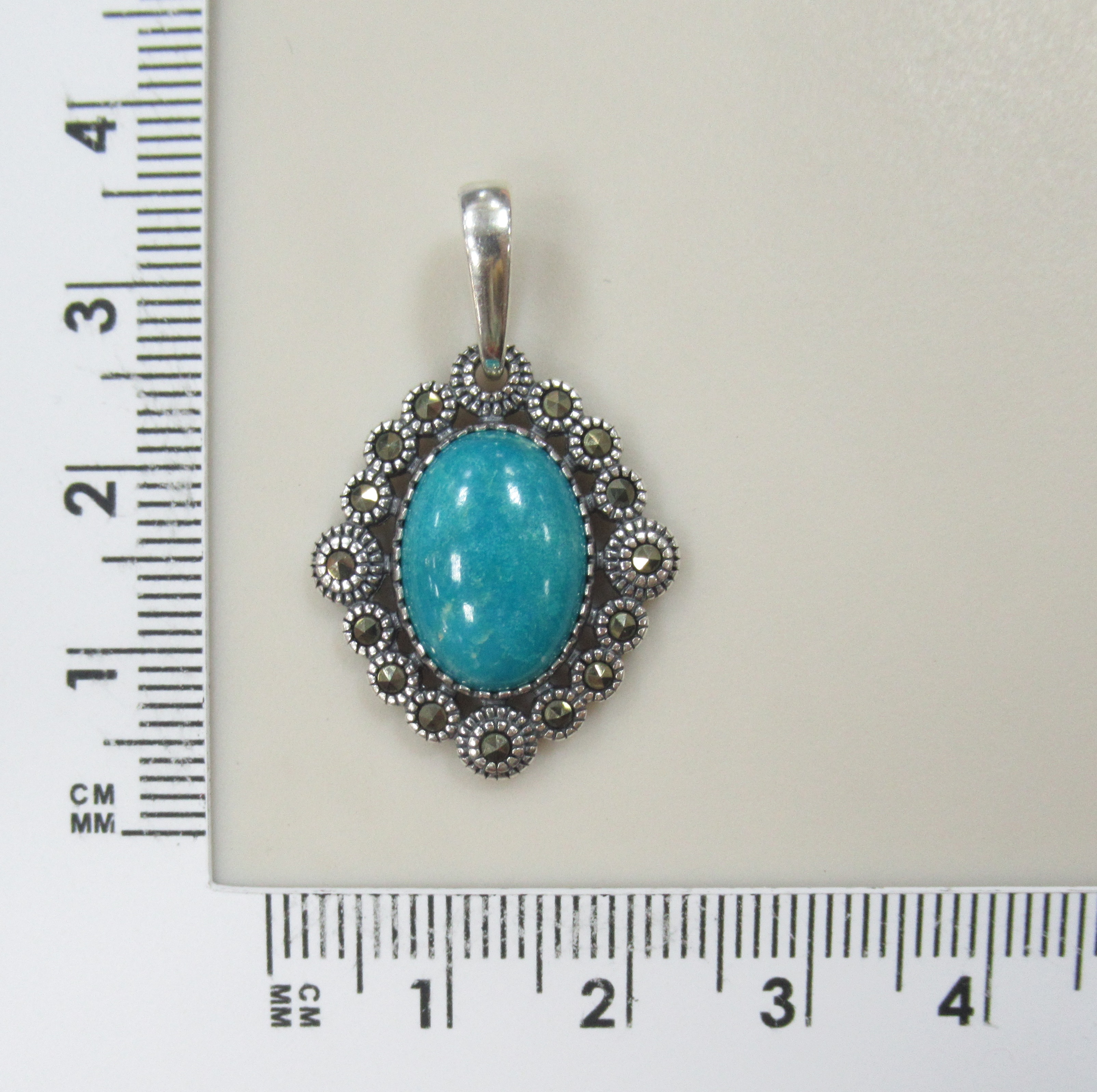 Серебряная подвеска с бирюзой